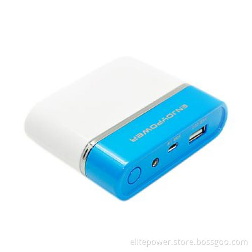 5,200mAh portable power station for iPhone, Samsung, HTC, BlackBerry